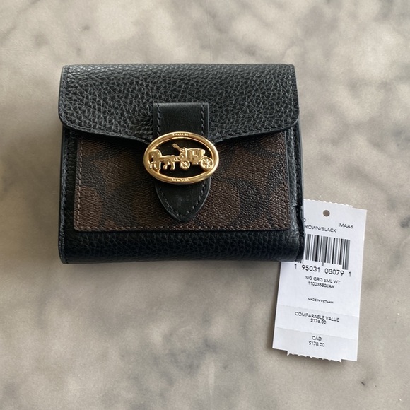 Coach Georgie Wallet - Picture 3 of 8